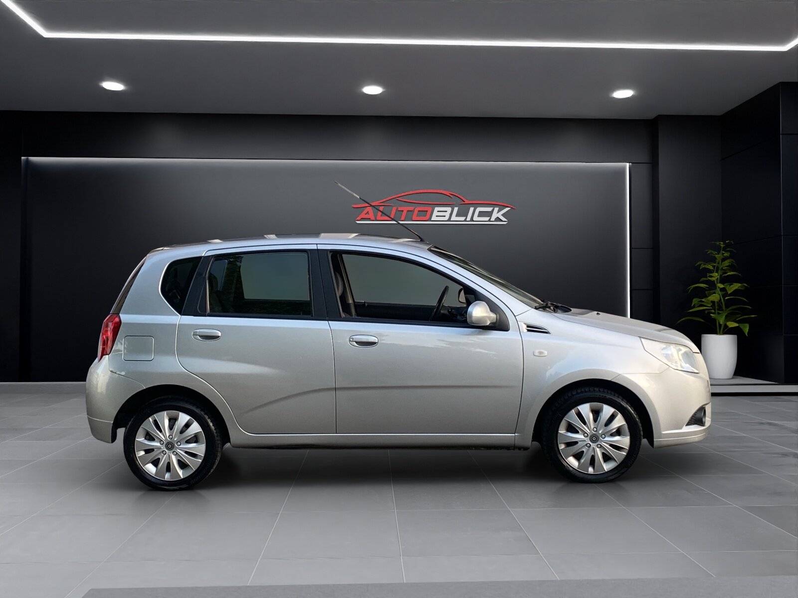 CHEVROLET Aveo 1.2 LS a/c, Benzin, Occasion / Gebraucht, Handschaltung - 5