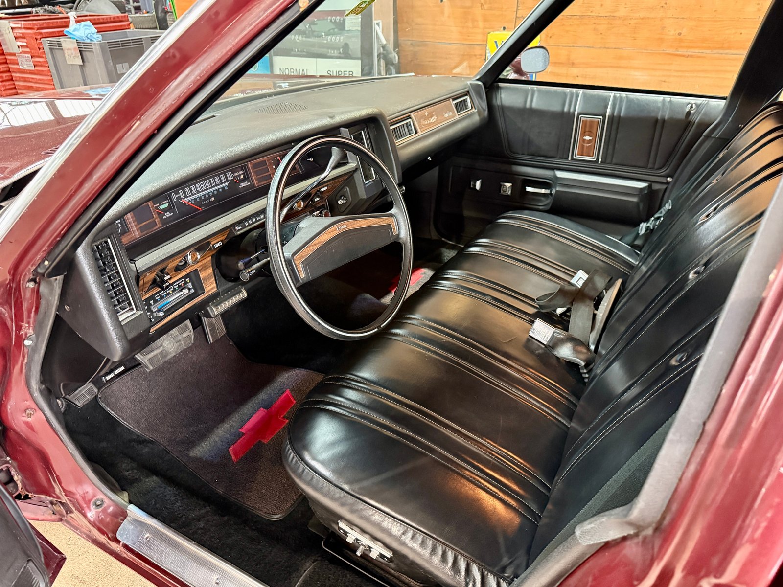 CHEVROLET Caprice Estate 6.6l, Second hand / Used, Automatic - 6