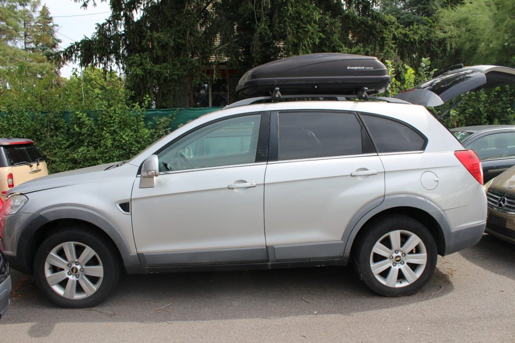 CHEVROLET CAPTIVA 2.0 VCDi LT 4WD, Diesel, Occasion / Utilisé, Manuelle - 2