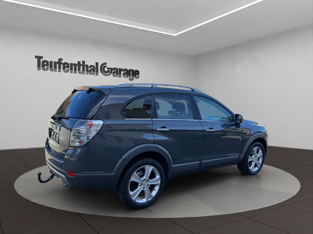 CHEVROLET Captiva 2.2 VCDi LTZ 4WD, Diesel, Occasion / Utilisé, Automatique - 3