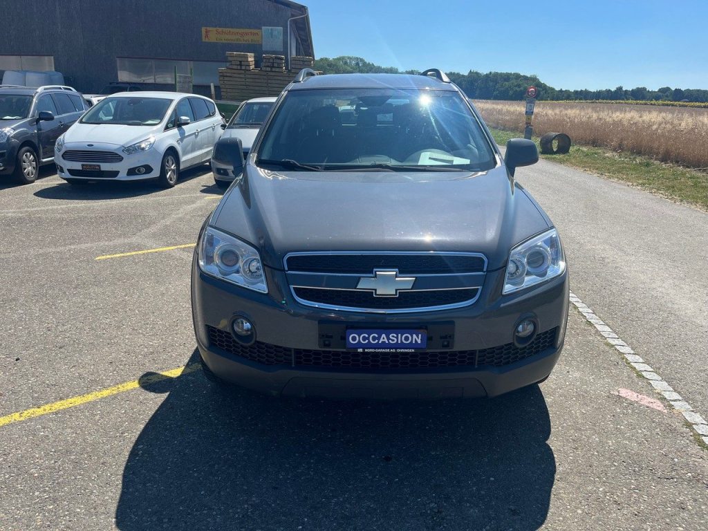 CHEVROLET CAPTIVA 2.0 VCDi LT 4WD, Diesel, Second hand / Used, Automatic - 3