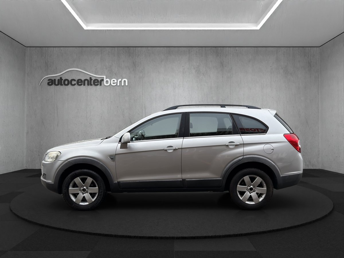 CHEVROLET Captiva 2.4 LS 2WD, Essence, Occasion / Utilisé, Manuelle - 4