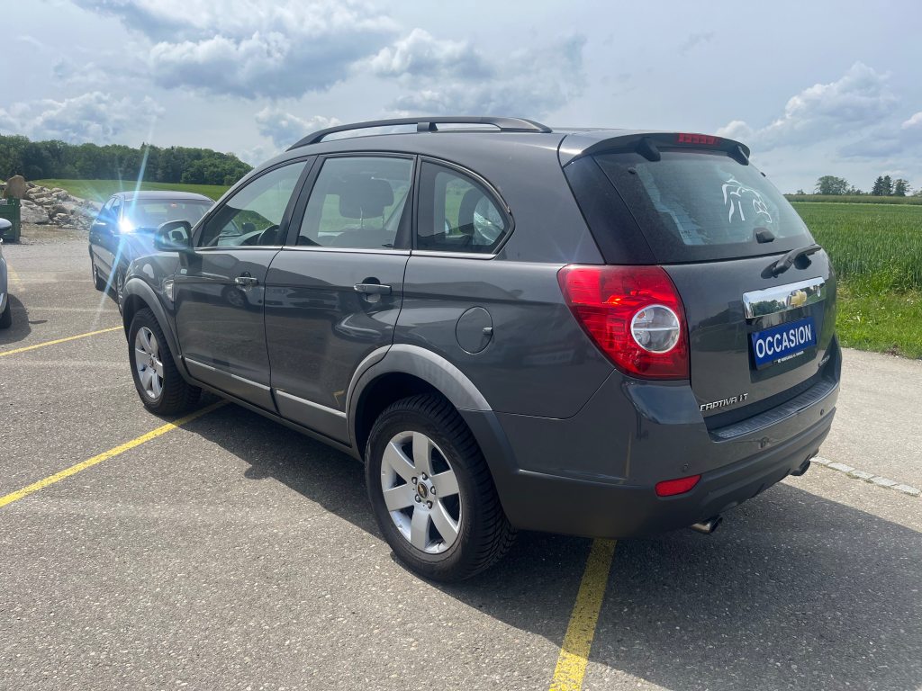 CHEVROLET CAPTIVA 2.0 VCDi LT 4WD, Diesel, Second hand / Used, Automatic - 4