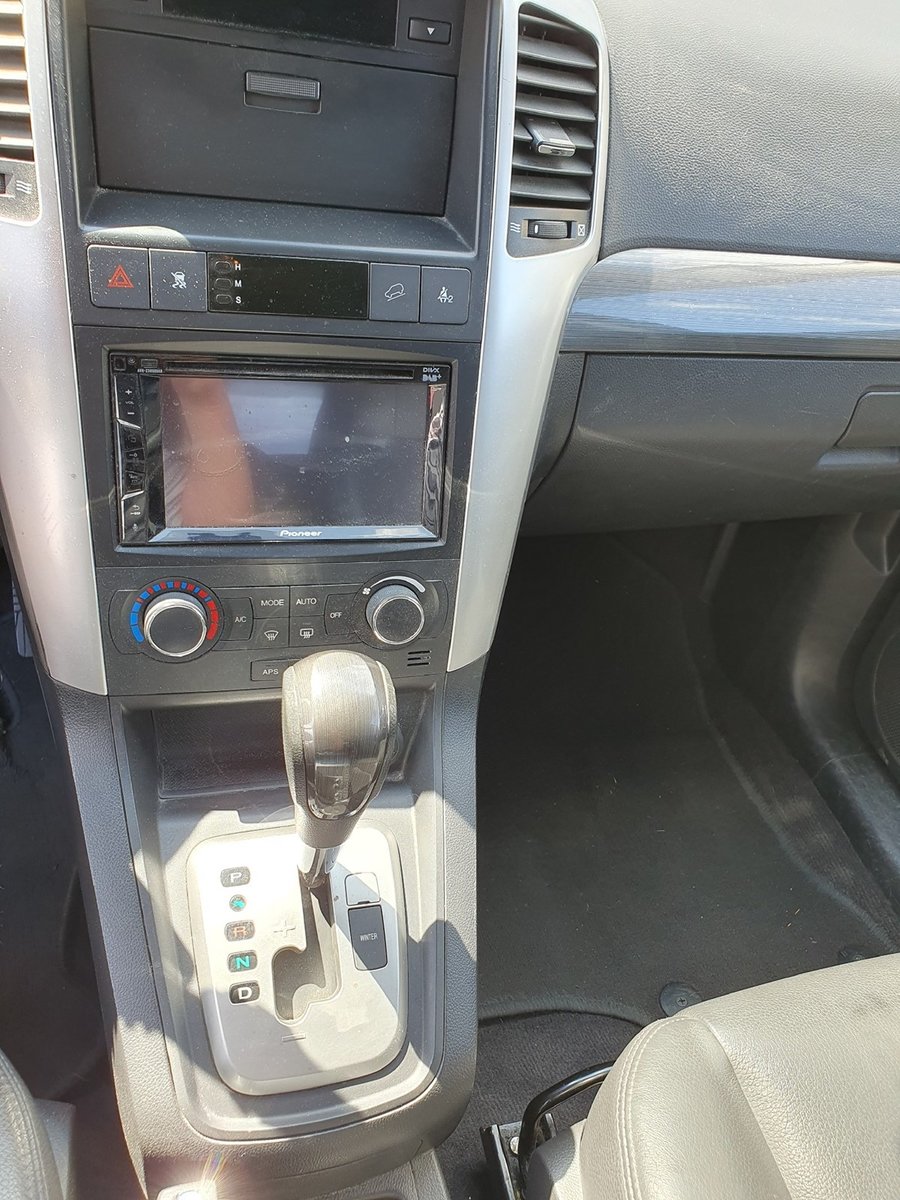 CHEVROLET Captiva 3.2 V6 LT Executive 4WD Automatic, Essence, Occasion / Utilisé, Automatique - 3