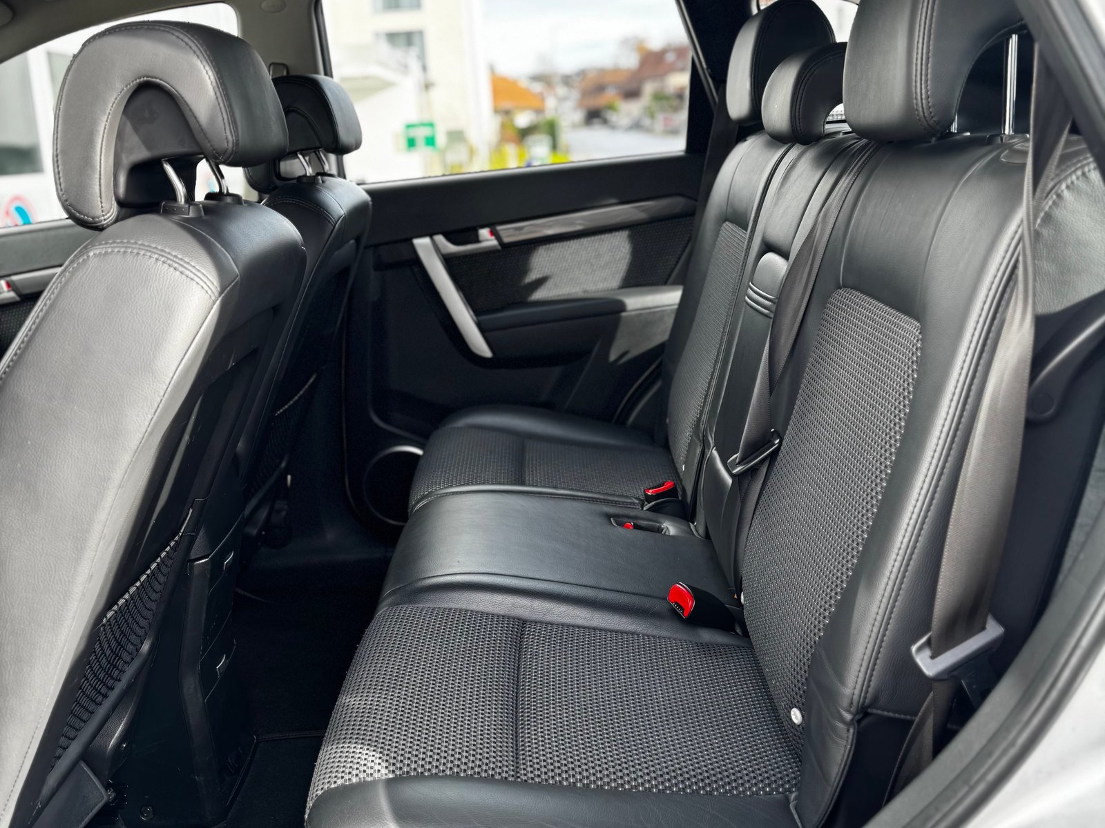 CHEVROLET Captiva 2.0 D 4 WD, Diesel, Occasion / Gebraucht, Automat - 6