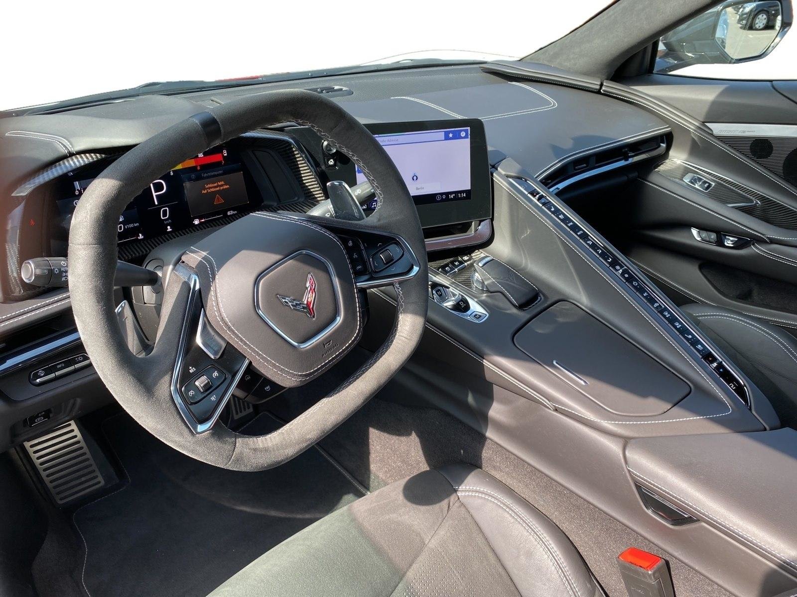 CHEVROLET Corvette Convertible Stingray 3LT, Benzin, Occasion / Gebraucht, Automatik - 7