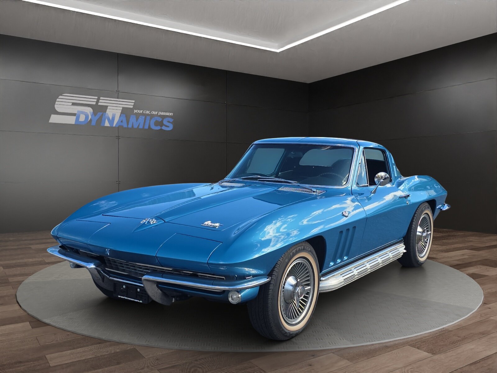 CHEVROLET Corvette Sting Ray