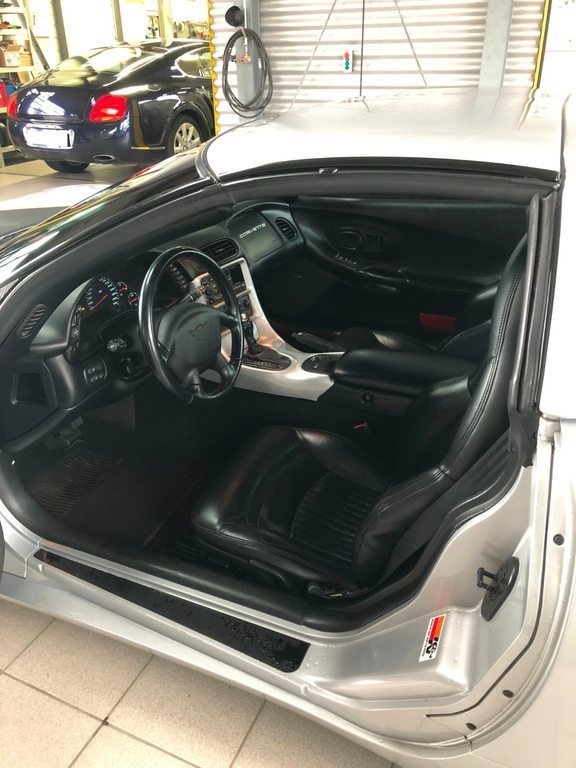 CHEVROLET Corvette 5.7 Pack A, Benzin, Occasion / Gebraucht, Automatik - 3
