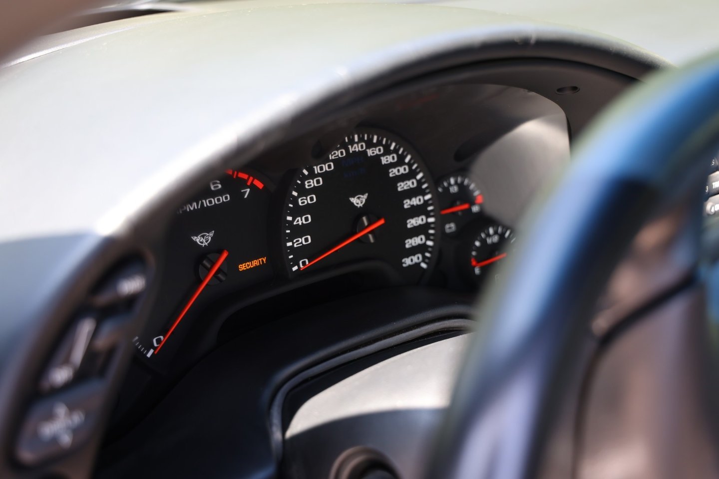CHEVROLET Corvette 5.7 LS1 B, Benzin, Occasion / Gebraucht - 7