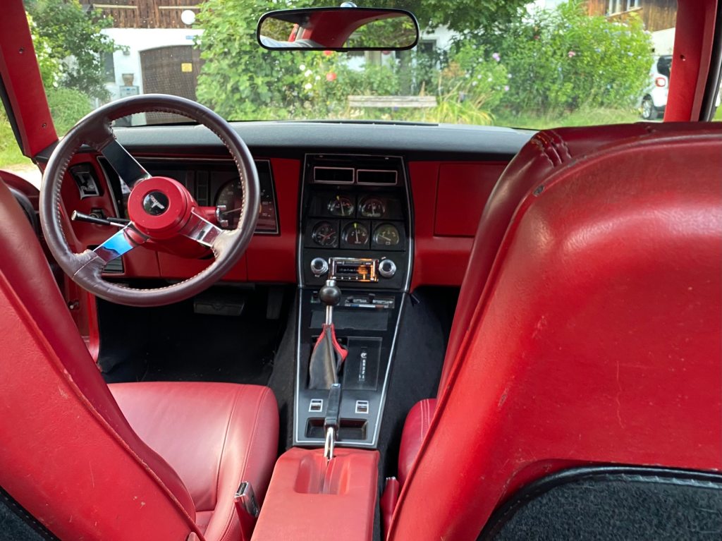 CHEVROLET CORVETTE C3, Petrol, Classic, Automatic - 6