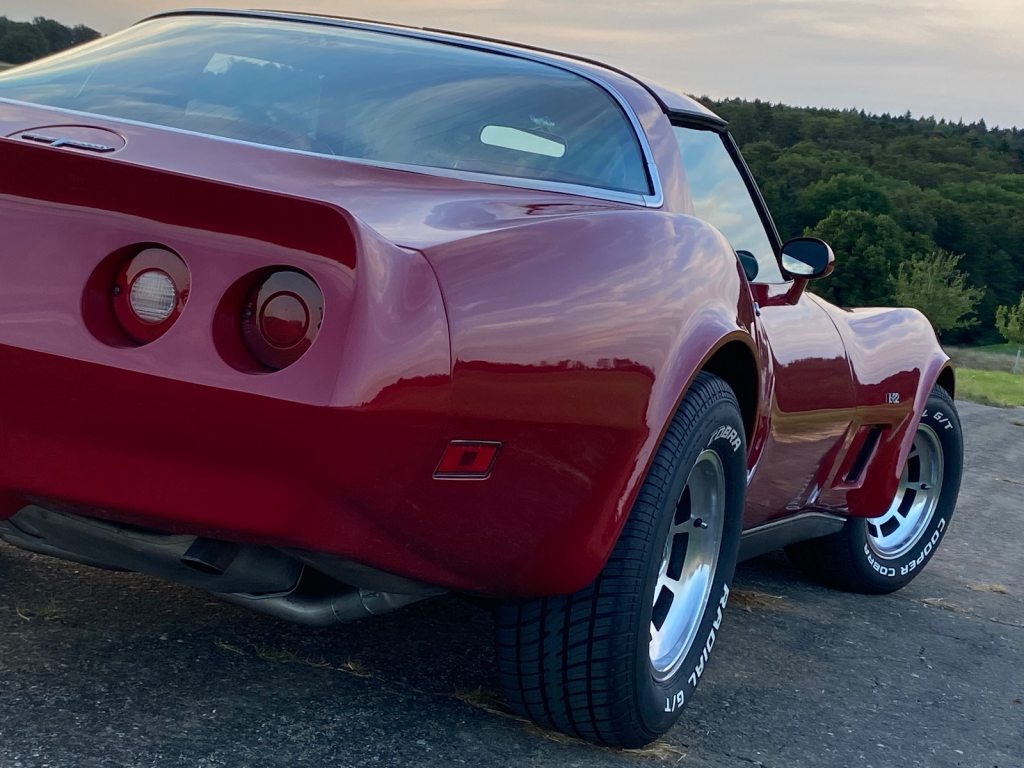 CHEVROLET CORVETTE C3, Petrol, Classic, Automatic - 3