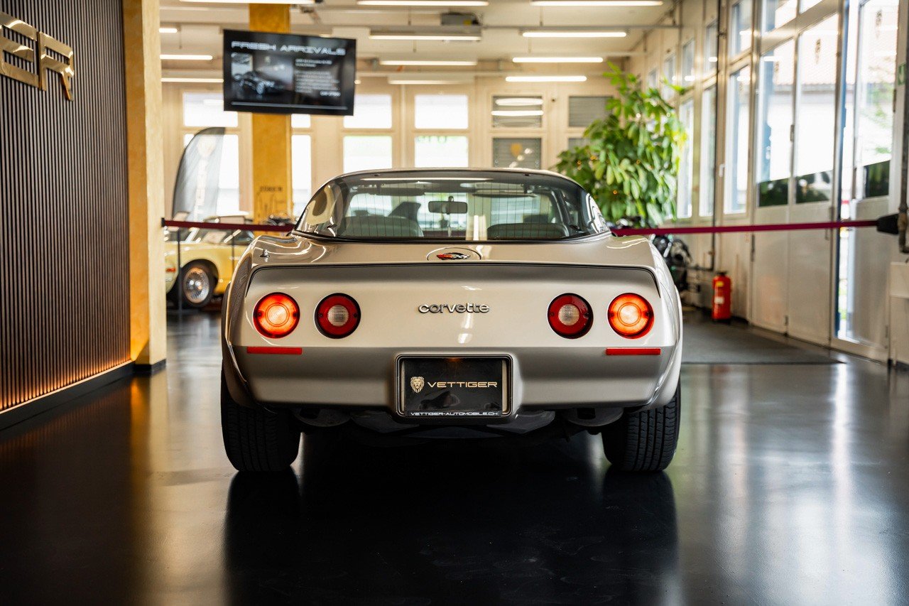 CHEVROLET CORVETTE C3 Collector Edition, Essence, Occasion / Utilisé, Automatique - 6