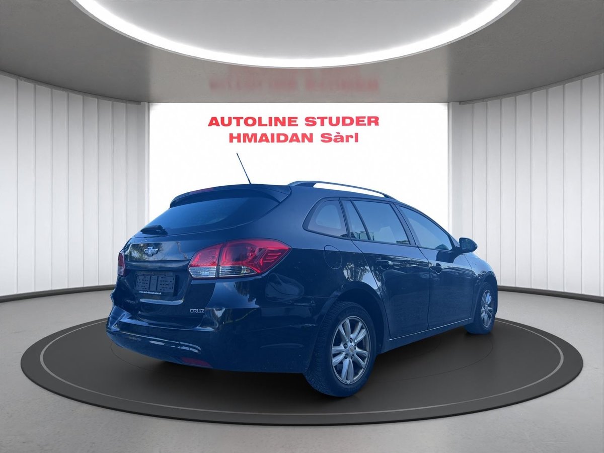 CHEVROLET Cruze Station Wagon 2.0 VCDi LTZ Automatic, Diesel, Occasion / Utilisé, Manuelle - 4