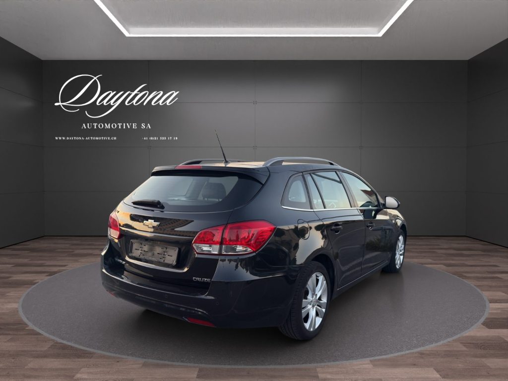 CHEVROLET CRUZE 1.8 LTZ, Essence, Occasion / Utilisé, Automatique - 4
