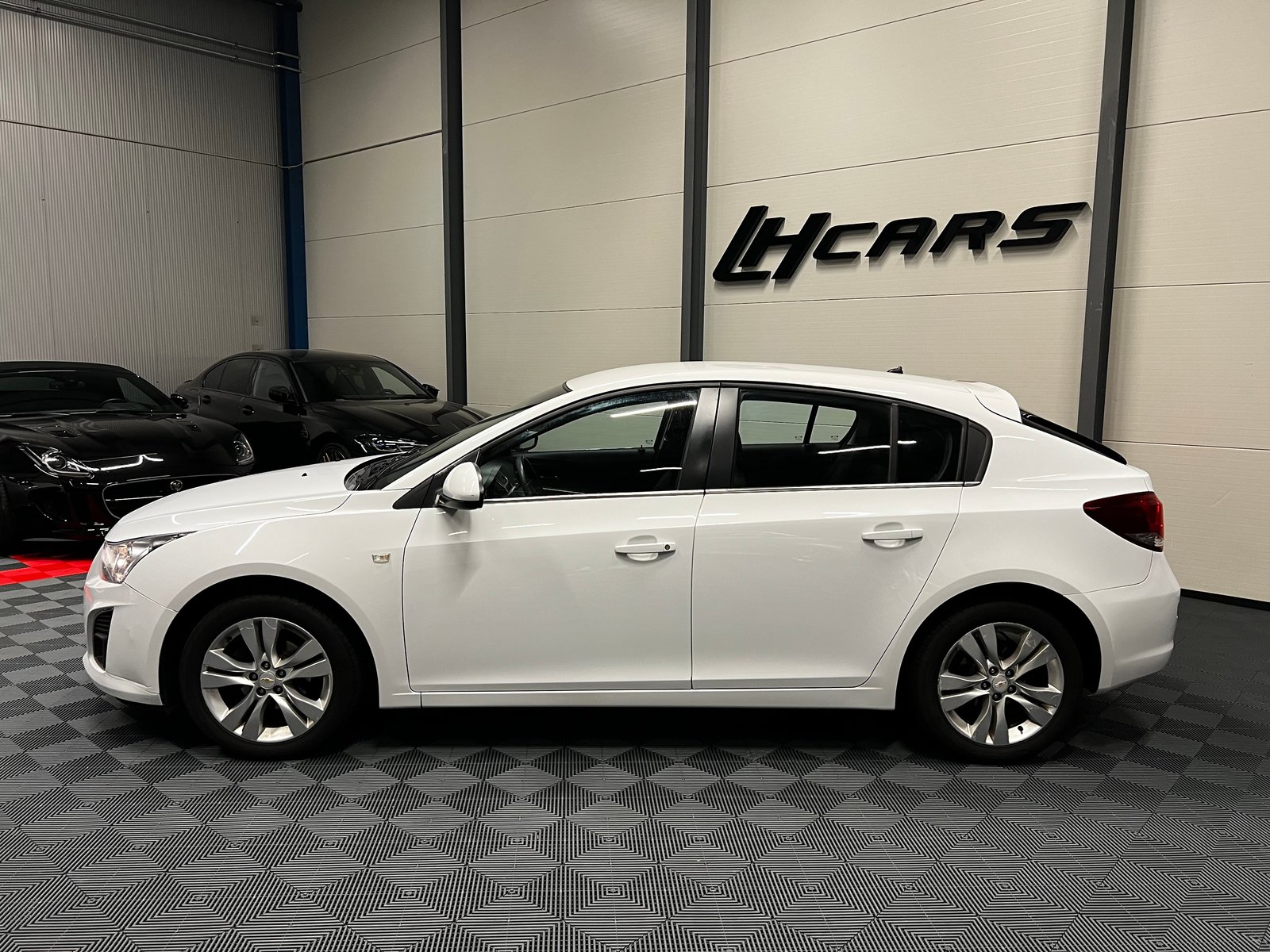 CHEVROLET Cruze 1.8 LTZ Automatic, Essence, Occasion / Utilisé, Automatique - 2