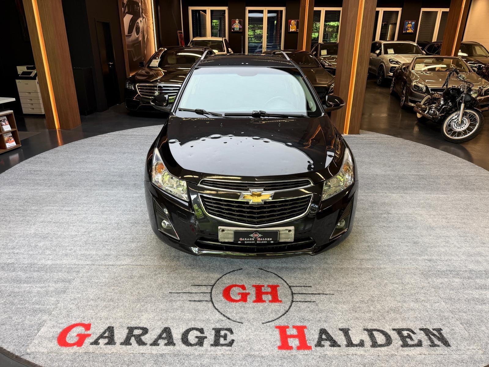 CHEVROLET Cruze 1.8 LTZ, Petrol, Second hand / Used, Manual - 3