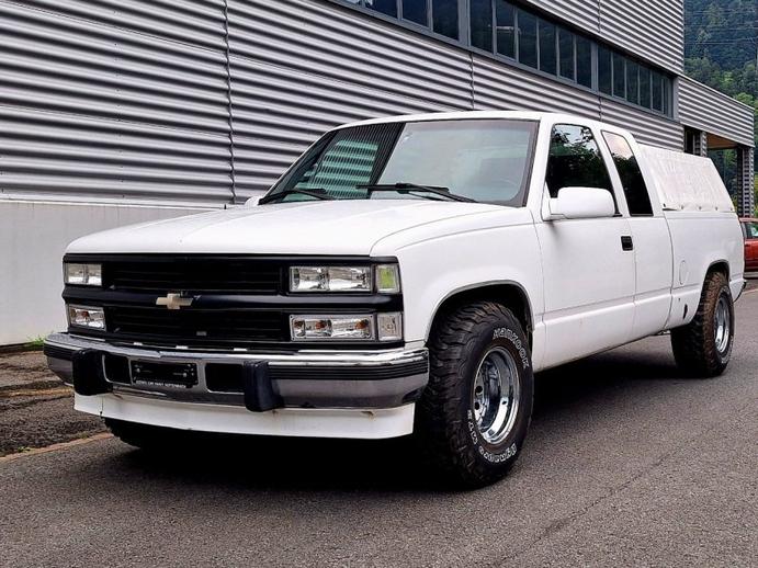 CHEVROLET C2500 Heavy Duty Pick-up Truck, Diesel, Second hand / Used, Automatic