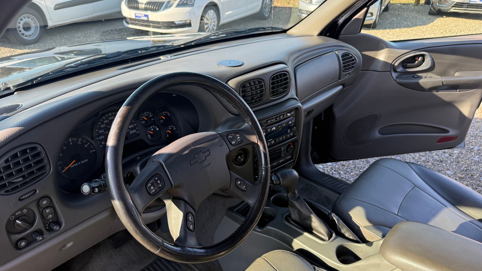 CHEVROLET TrailBlazer 4.2 LTZ, Essence, Occasion / Utilisé, Automatique - 3