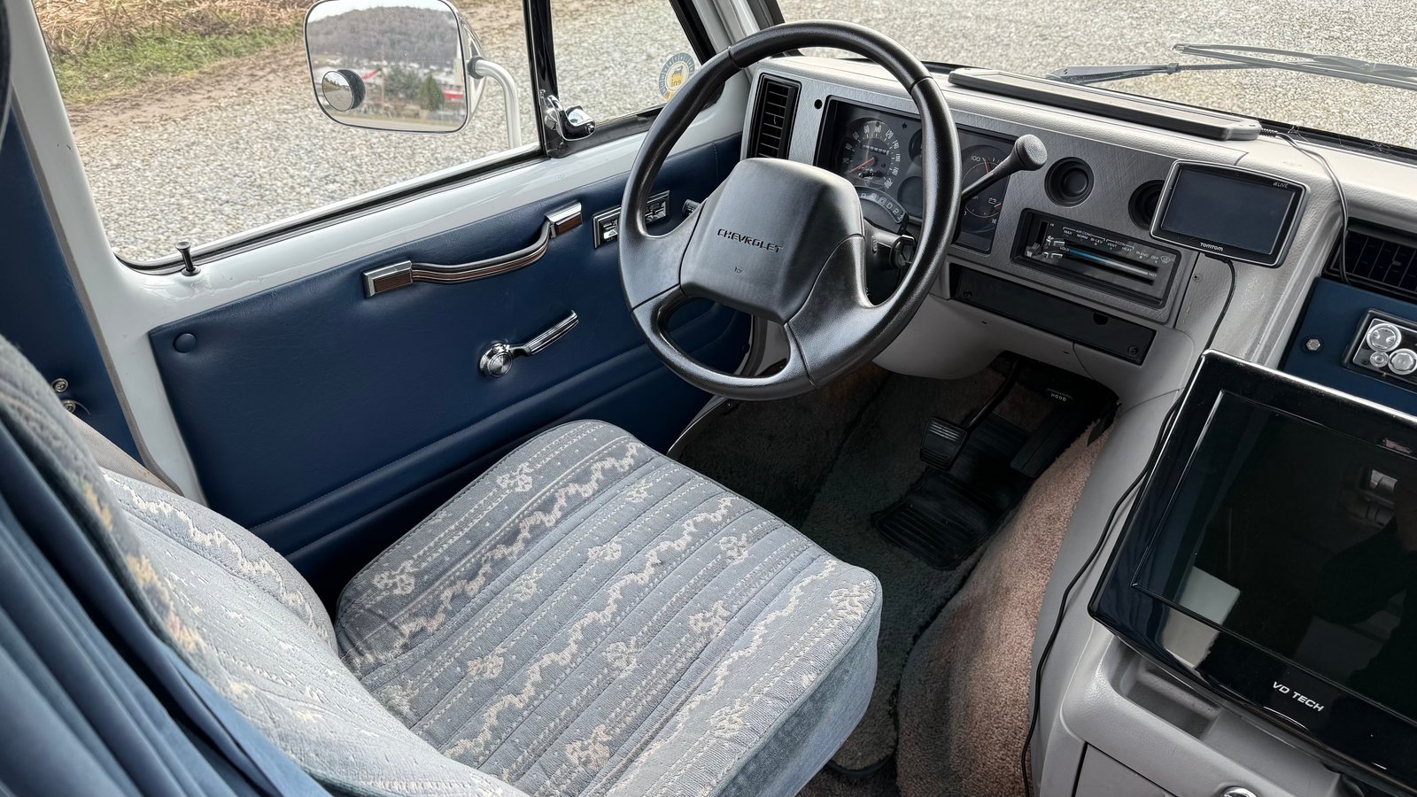 CHEVROLET Van 5.7, Benzin, Occasion / Gebraucht, Automatik - 3