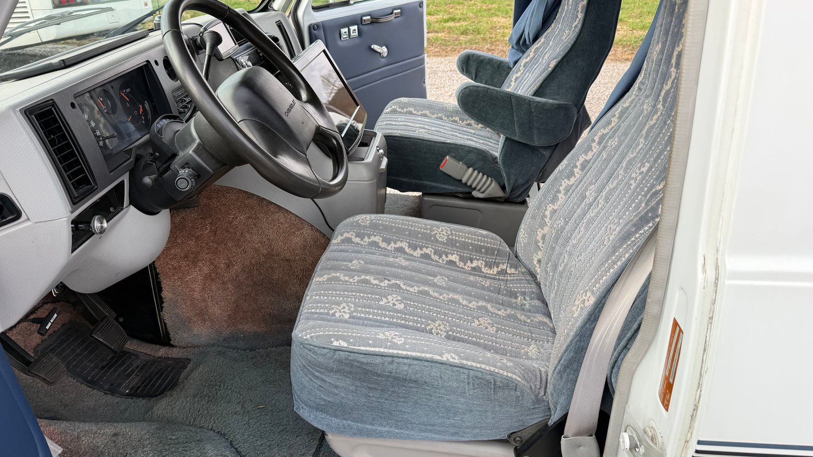 CHEVROLET Van 5.7, Benzin, Occasion / Gebraucht, Automatik - 5
