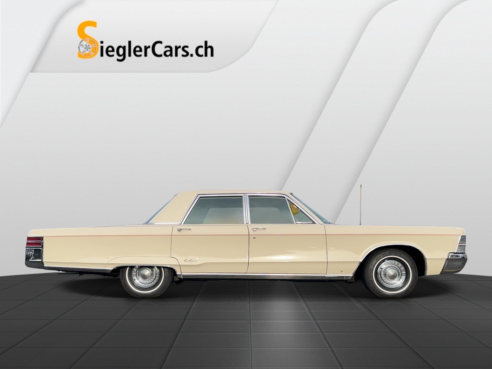 CHRYSLER NEW YORKER 440cui, Essence, Voiture de collection, Automatique - 3