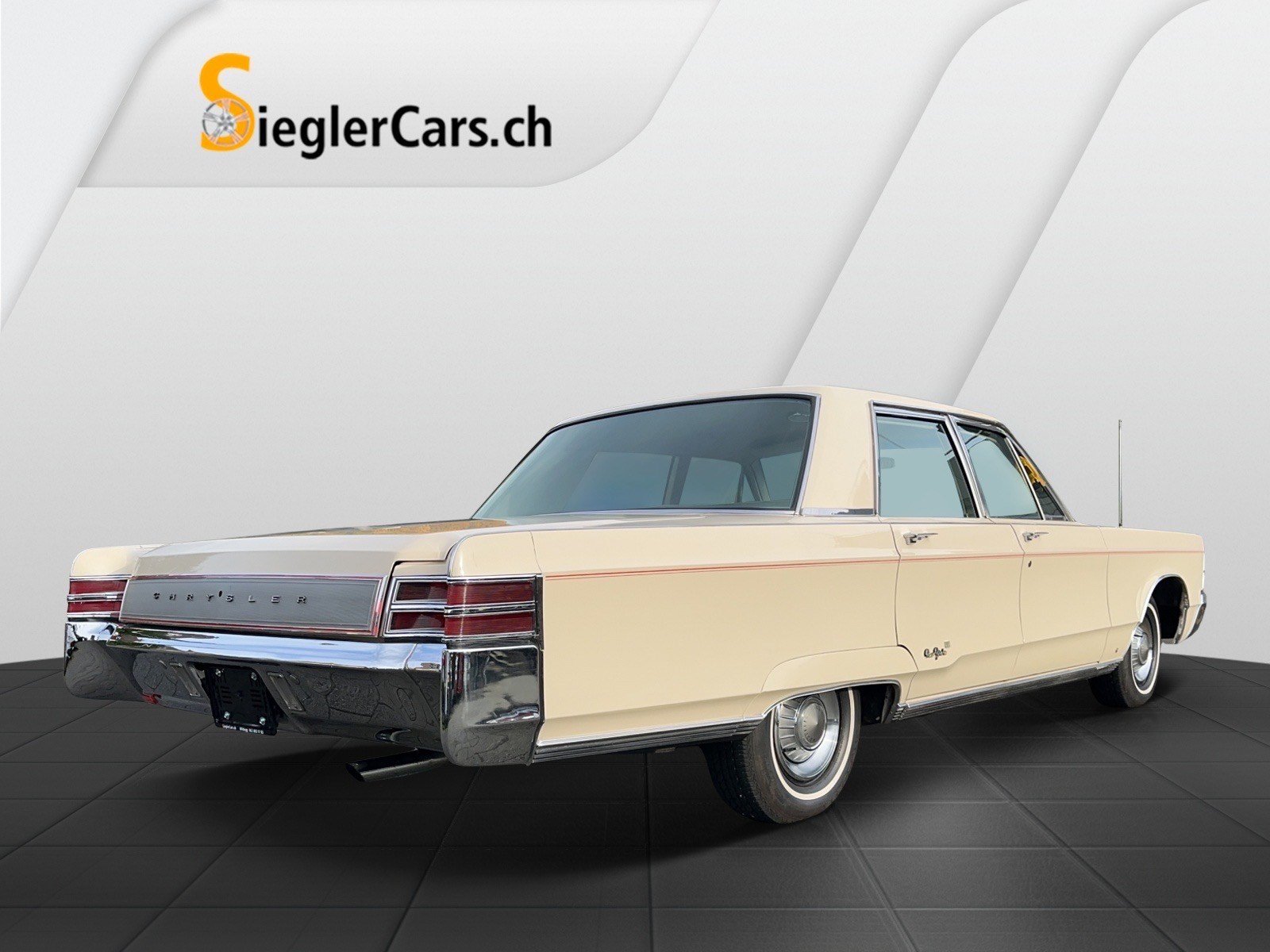 CHRYSLER NEW YORKER 440cui, Essence, Voiture de collection, Automatique - 4