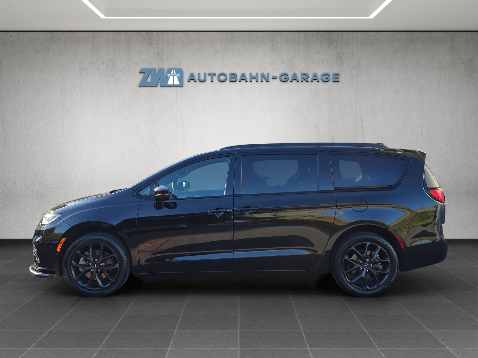 CHRYSLER 3.6 V6 S Appearance AWD, Benzin, Occasion / Gebraucht, Automatik - 2