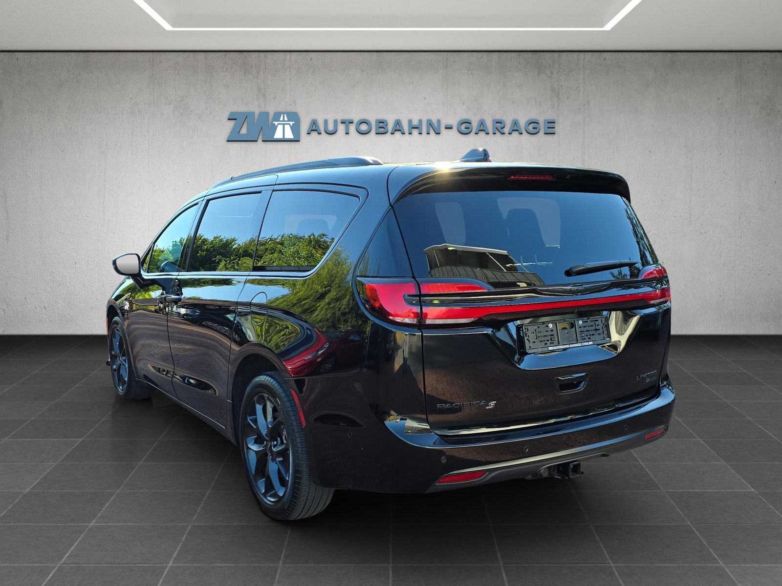 CHRYSLER 3.6 V6 S Appearance AWD, Benzin, Occasion / Gebraucht, Automatik - 3