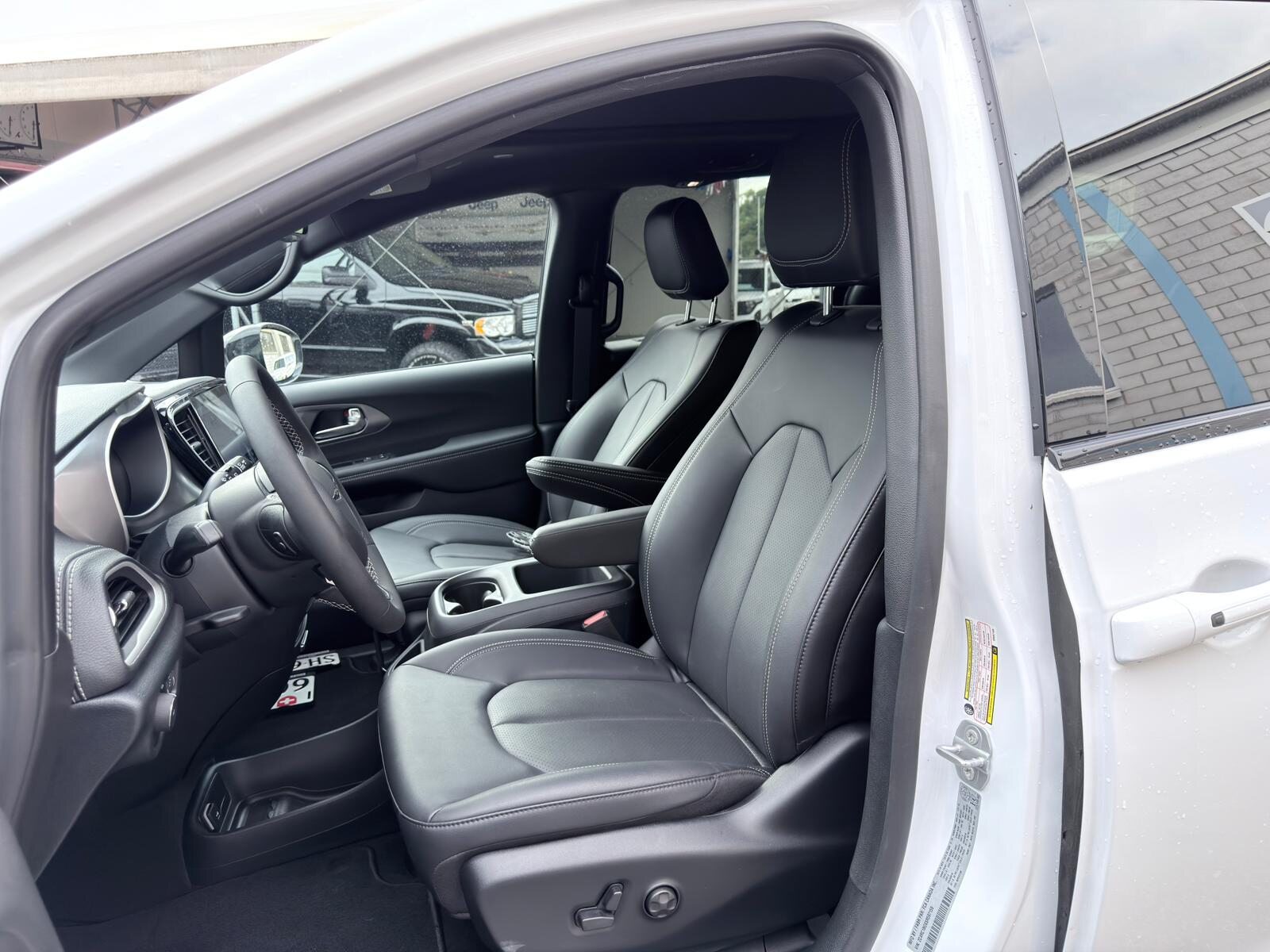 CHRYSLER PACIFICA 3.6-V6 FAV 7 Plätzer, Benzin, Occasion / Gebraucht, Automatik - 4