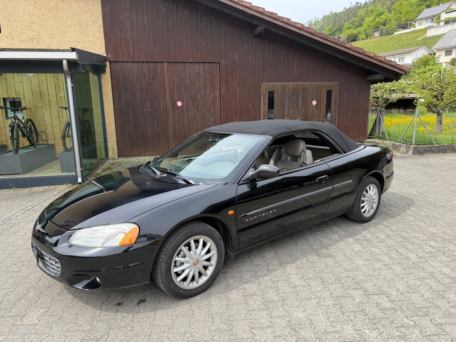 CHRYSLER Sebring 2.7 V6 Touring, Petrol, Second hand / Used, Automatic - 2
