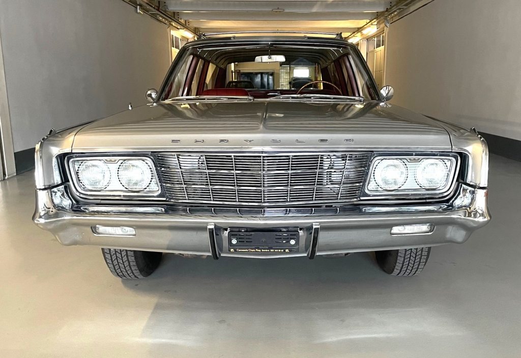 CHRYSLER New Yorker Town & Country, Benzin, Oldtimer, Automatik - 2