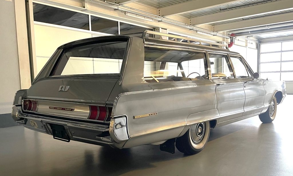 CHRYSLER New Yorker Town & Country, Benzin, Oldtimer, Automatik - 5