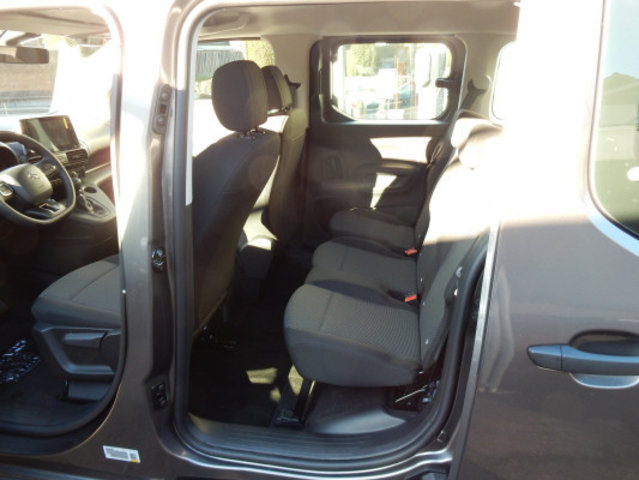 CITROEN Berlingo 1.2i You, Neuwagen, Handschaltung - 7