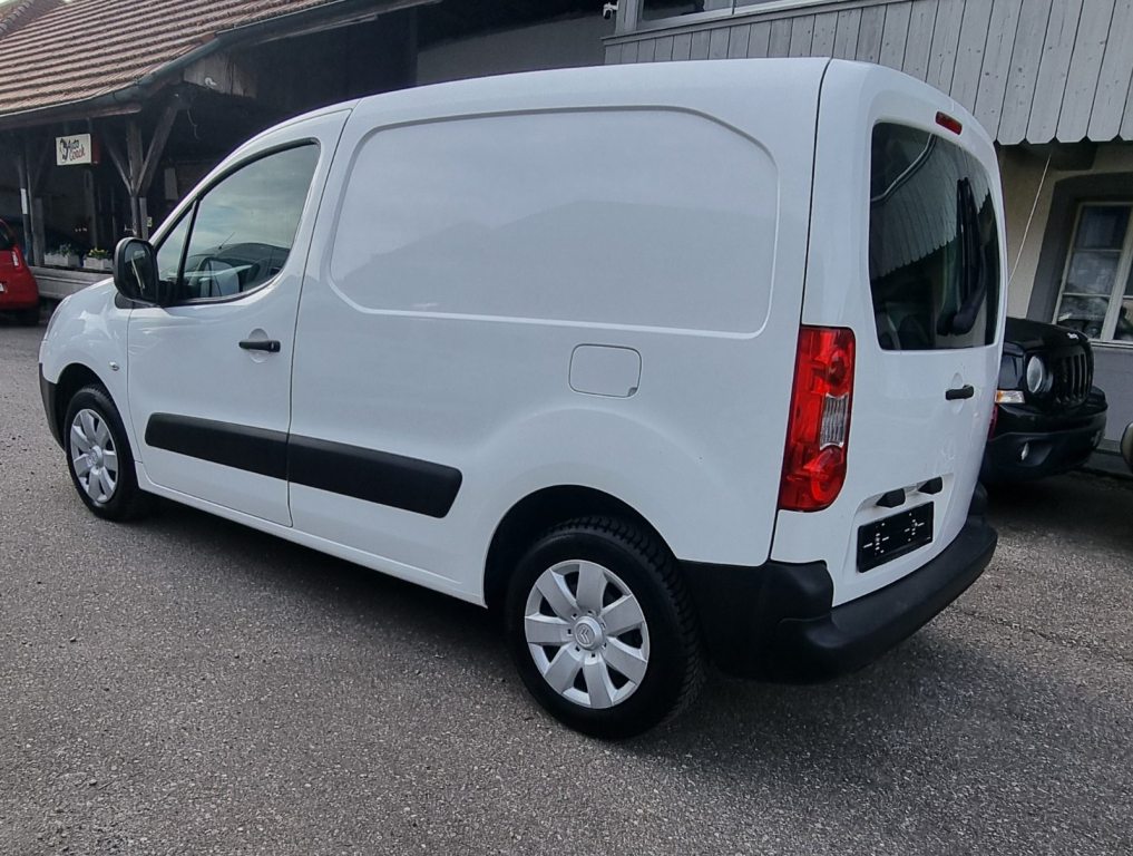 CITROEN BERLINGO 1.6i 16V Confort, Essence, Occasion / Utilisé, Manuelle - 3