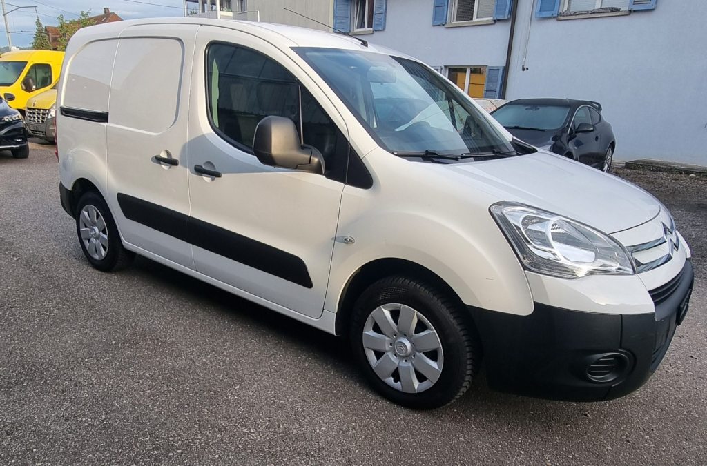 CITROEN BERLINGO 1.6i 16V Confort, Essence, Occasion / Utilisé, Manuelle - 2