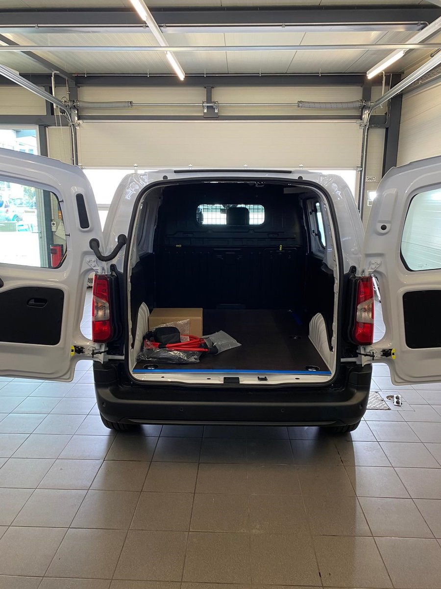 CITROEN e-Berlingo Swiss Edition 1000kg, Electric, New car, Automatic - 5