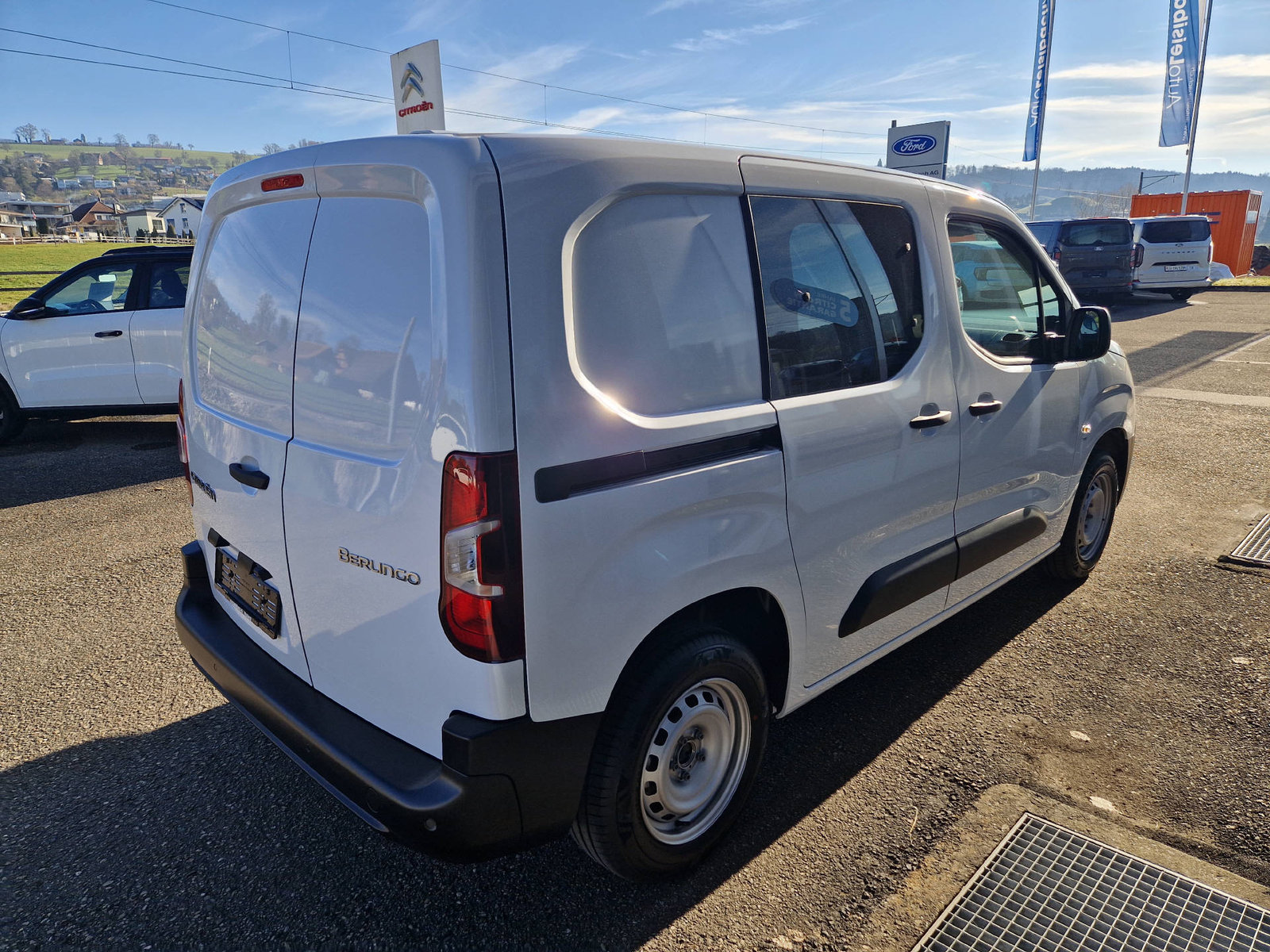 CITROEN Berlingo M 1.2 PureTech First, Petrol, New car, Manual - 3