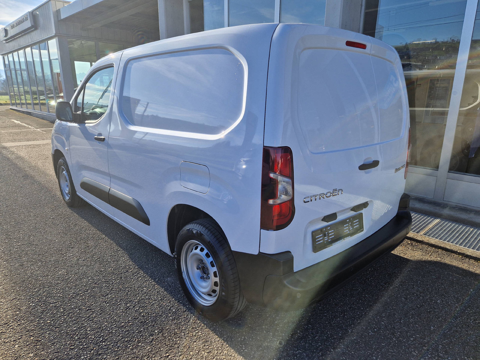 CITROEN Berlingo M 1.2 PureTech First, Petrol, New car, Manual - 4
