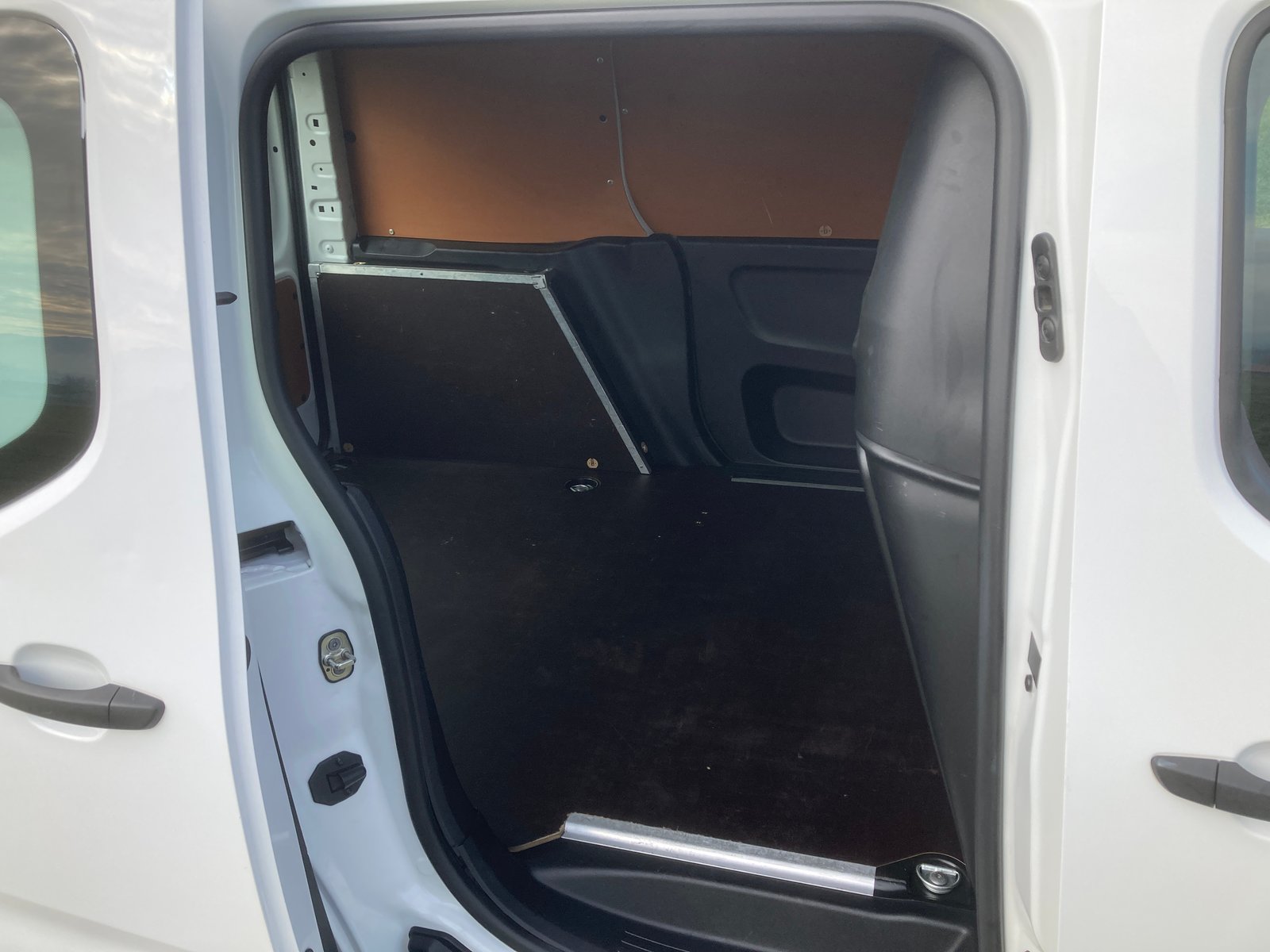 CITROEN Berlingo Van 1.5 Blue HDi 100 s/s Driver 650kg, Diesel, Occasion / Gebraucht, Handschaltung - 7