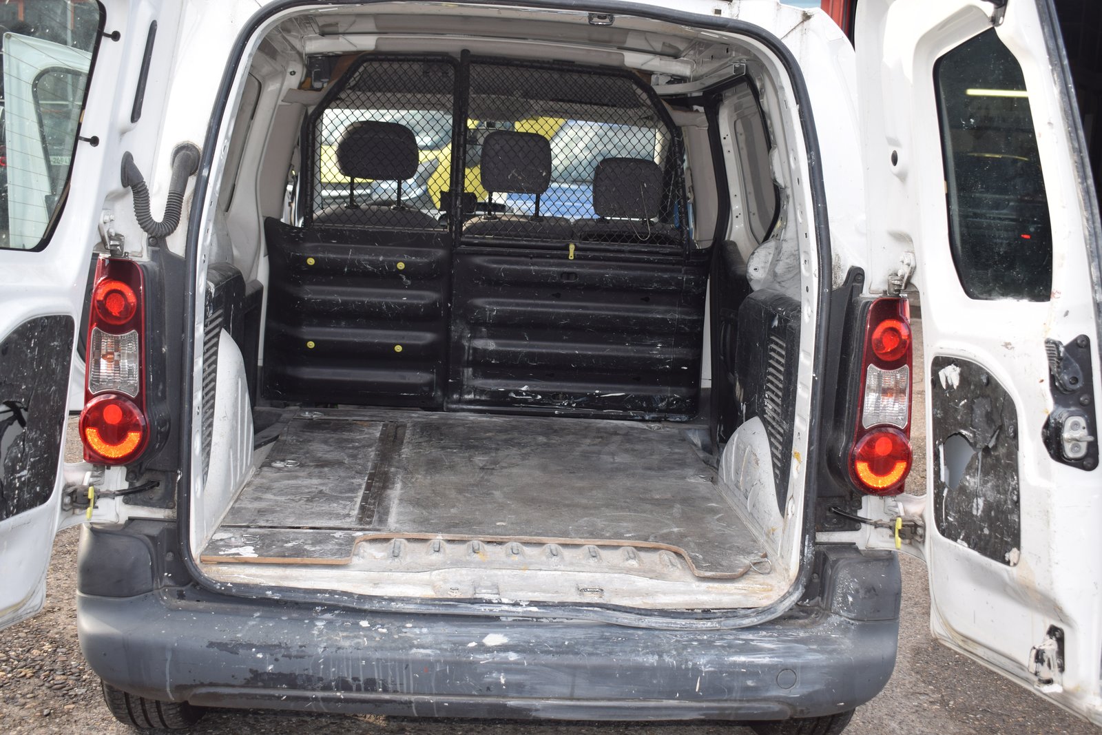 CITROEN Berlingo 1.6 HDi 600 Komfort, Diesel, Occasion / Utilisé, Manuelle - 5