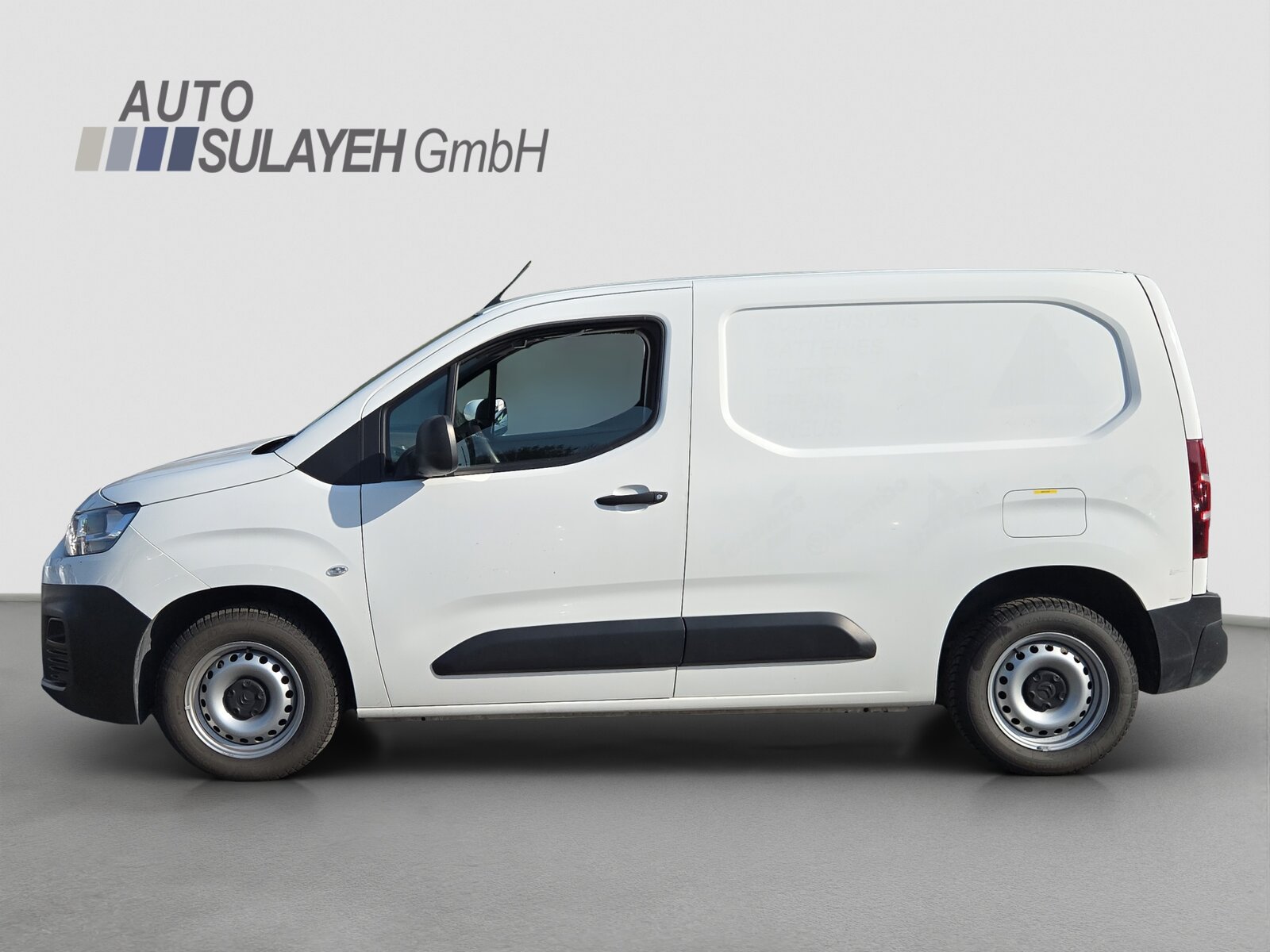 CITROEN Berlingo Van 1.2 Pure Tech 110 s/s Club 650kg, Benzin, Occasion / Gebraucht, Handschaltung - 5