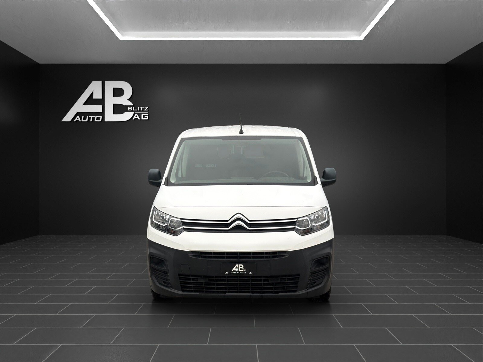 CITROEN Berlingo Van 1.6 Blue HDi 75 Control 650kg * 3-Plätzer *
