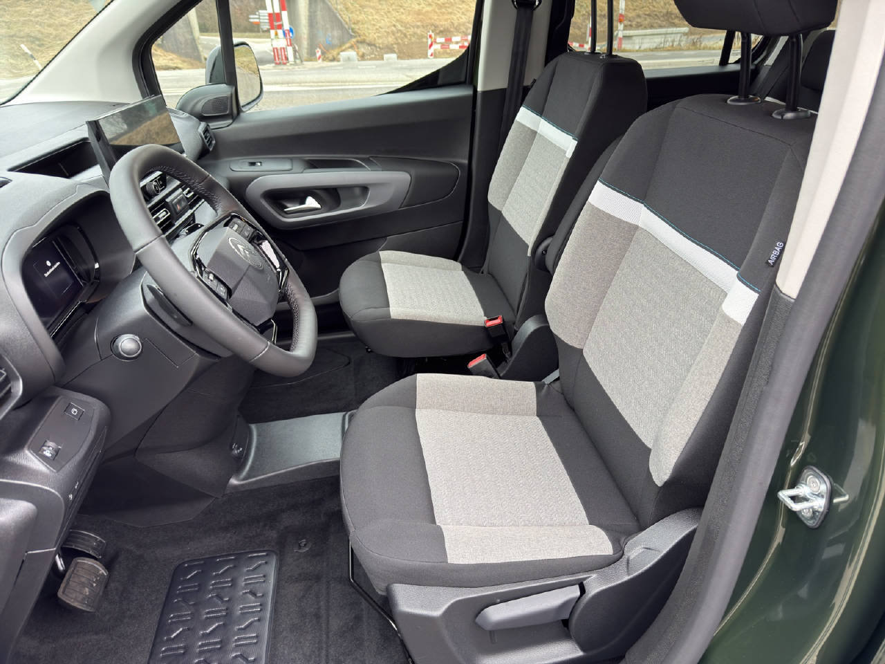 CITROEN e-Berlingo Plus, Electric, New car, Automatic - 5