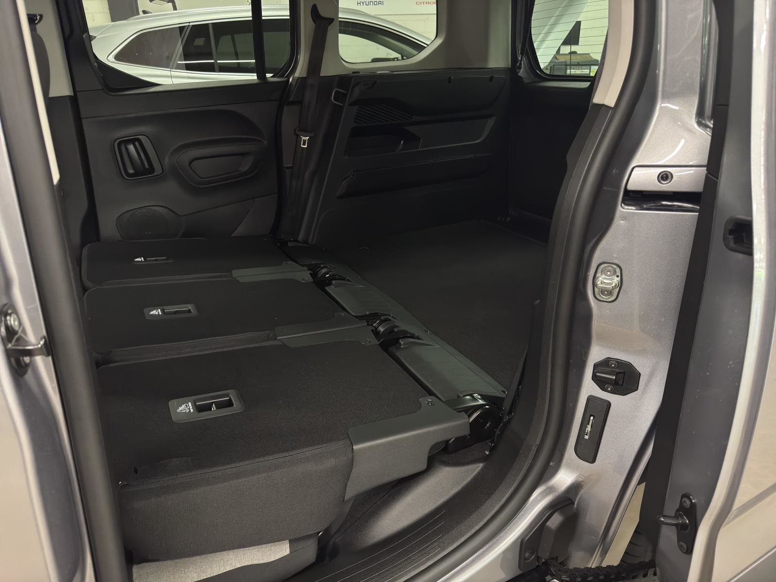 CITROEN Berlingo 1.2 PureTech Plus, Essence, Voiture nouvelle, Manuelle - 6