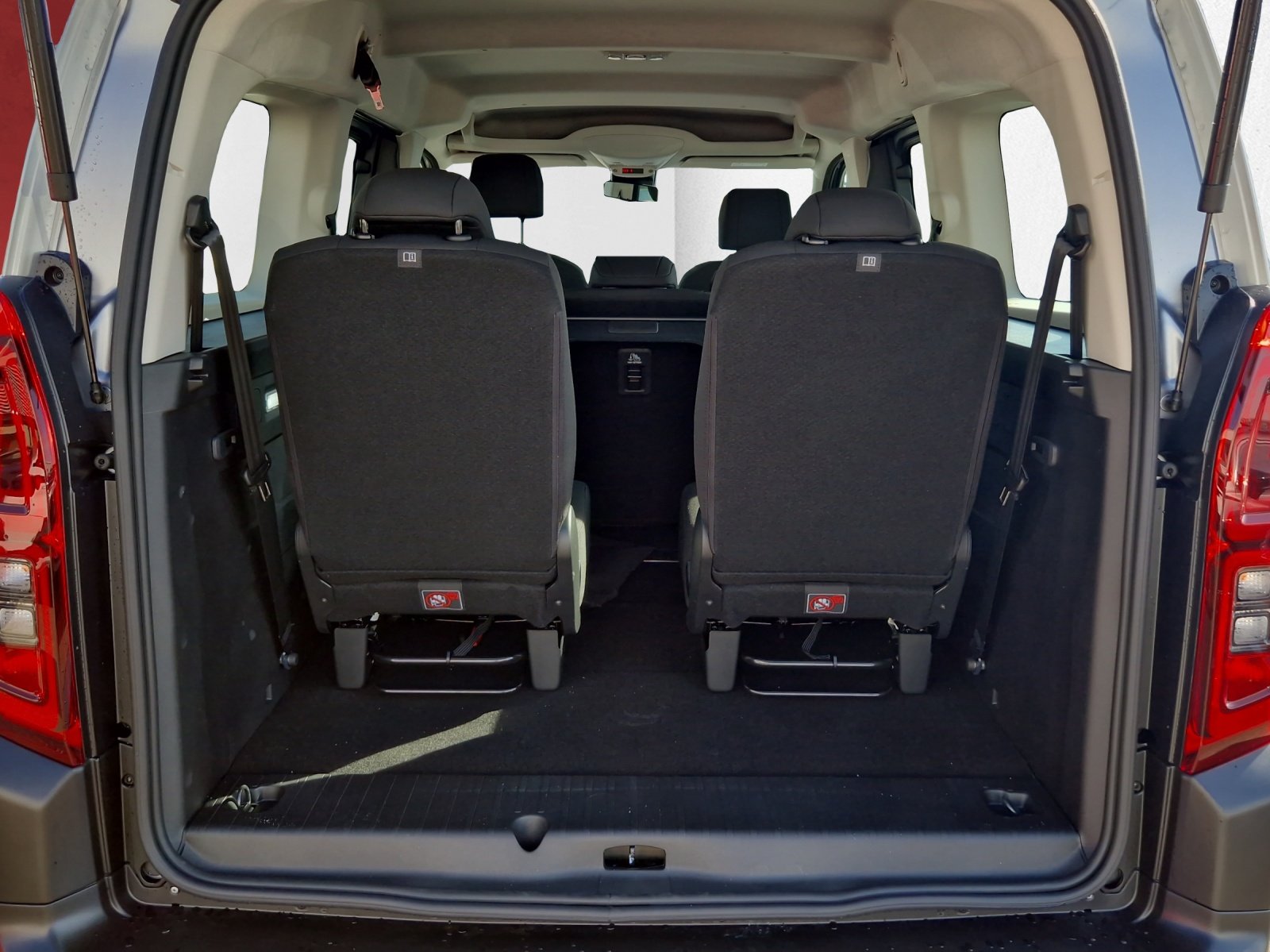 CITROEN e-Berlingo XL Tonic, 7-Plätzer, Elettrica, Auto nuove, Automatico - 7