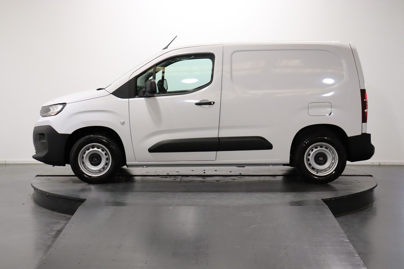 CITROEN Berlingo M 1.5 BlueHDi 100 S/S, Diesel, Voiture nouvelle, Manuelle - 3