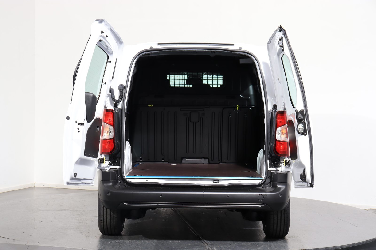 CITROEN Berlingo M erhöhte Nutzlast 1.5 BlueHDi 130 S/S, Diesel, Neuwagen, Automatik - 4