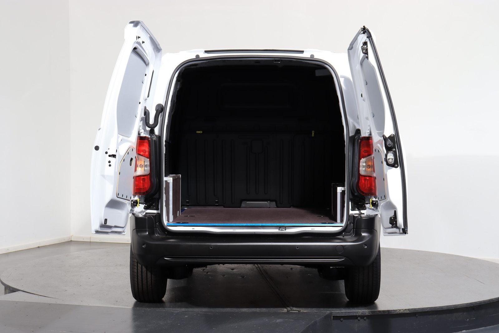CITROEN e-Berlingo M erhöhte Nutzlast 50kWh, Electric, New car, Automatic - 4