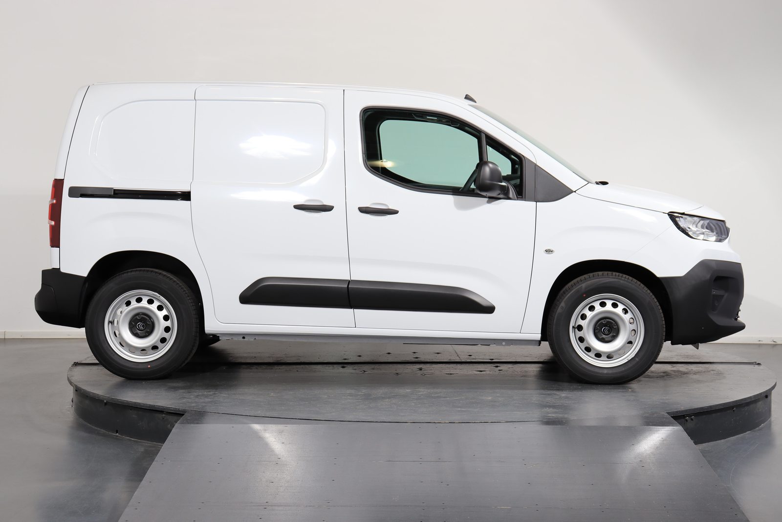 CITROEN Berlingo M erhöhte Nutzlast 1.5 BlueHDi 130 S/S, Diesel, New car, Automatic - 2