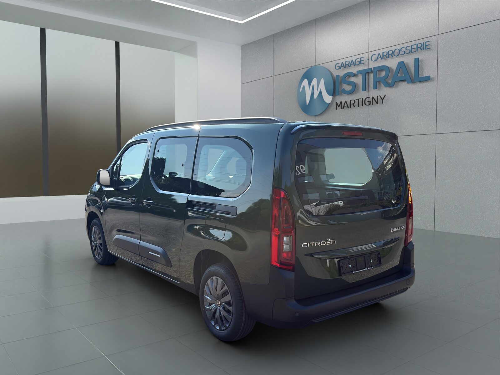 CITROEN Berlingo XL 1.5 BlueHDi 130 Tonic, Diesel, Auto nuove, Automatico - 2